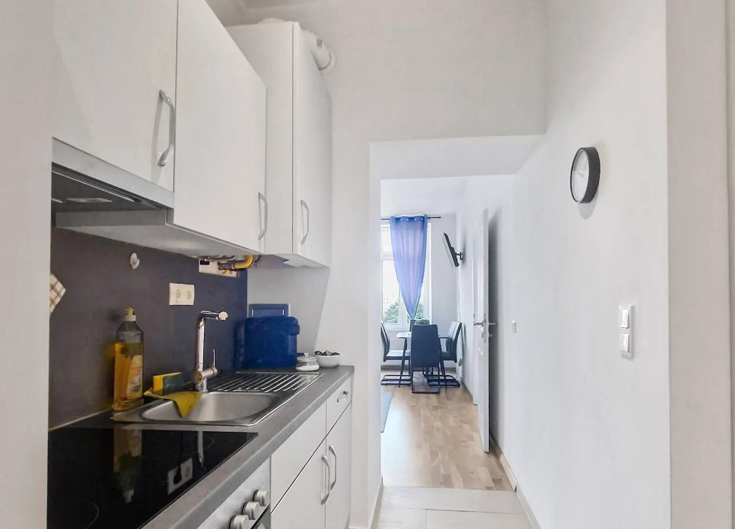 Central Vienna Charm Apartment 0*,
